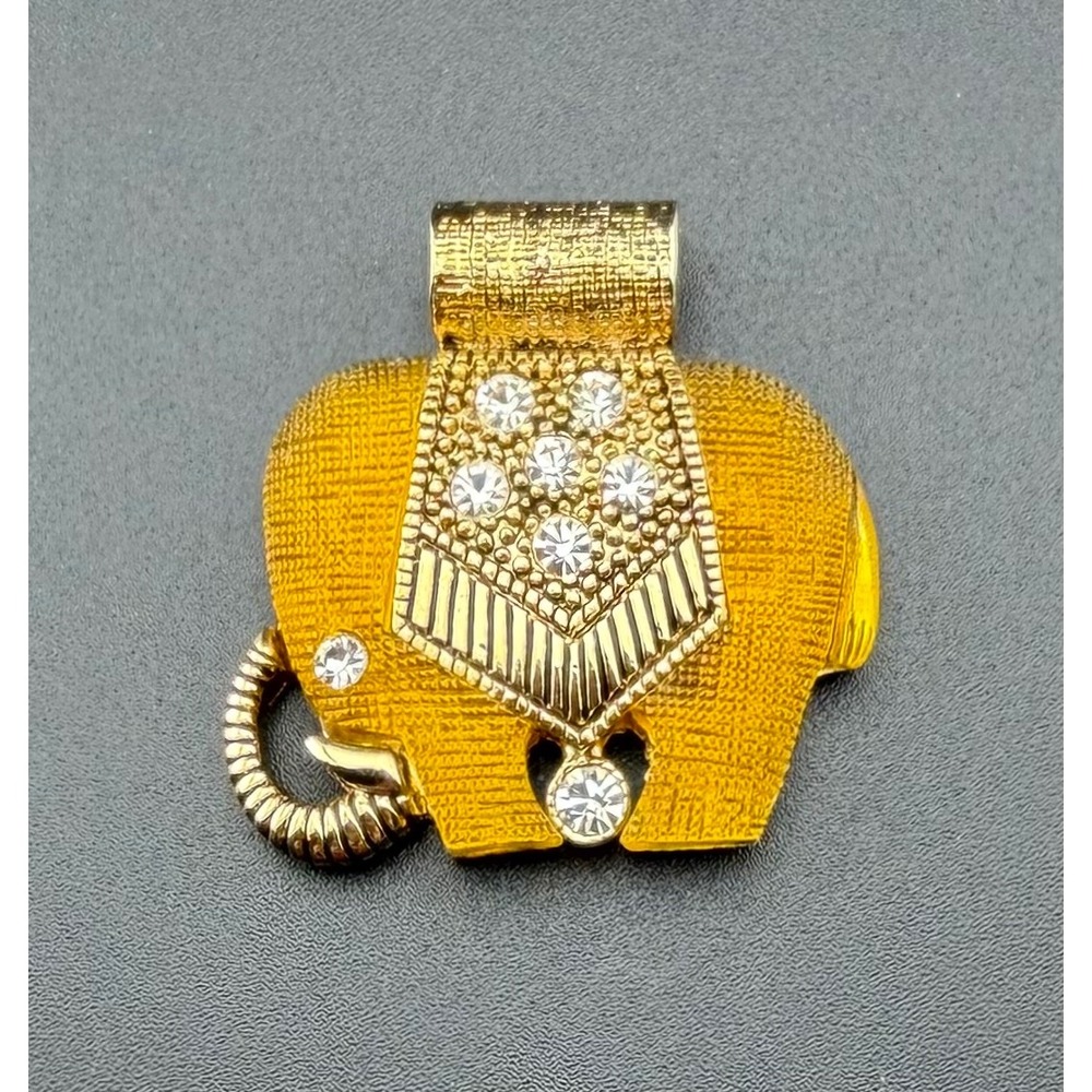 Elephant Pendant Gold Tone Amber Colored Rhinestone‎ Statement Animal Jewelry